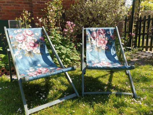 Vintage folding wooden deckchair