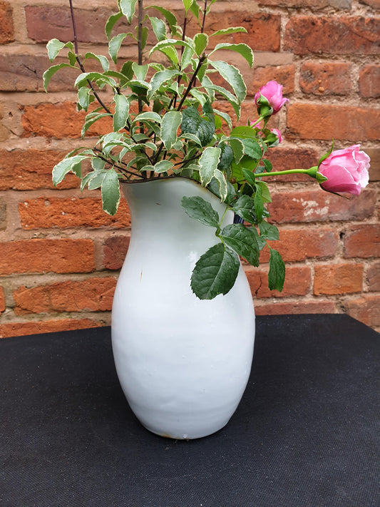 Enamel jug, large rounded.