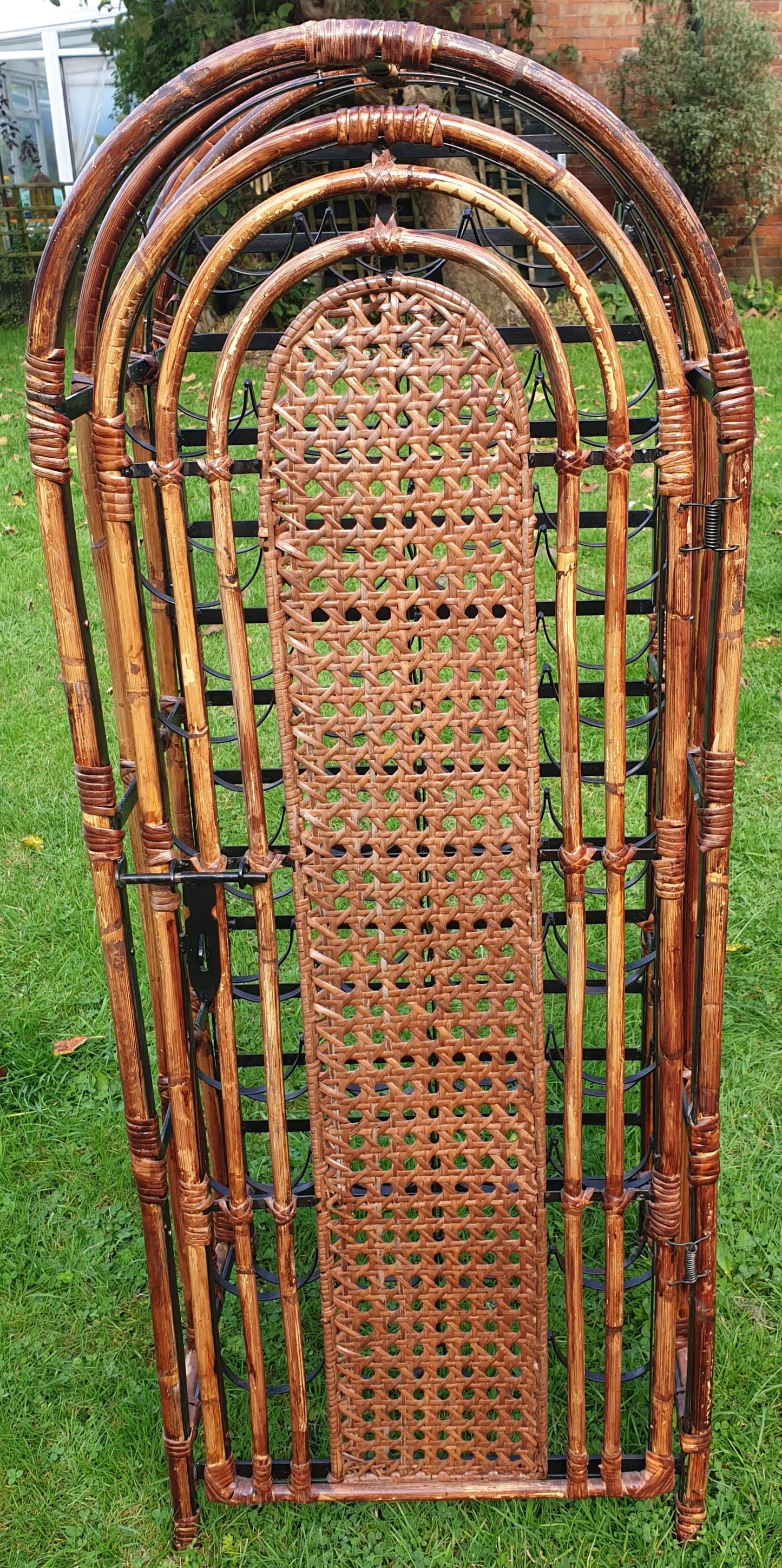 Large bamboo and wicker/rattan wine rack